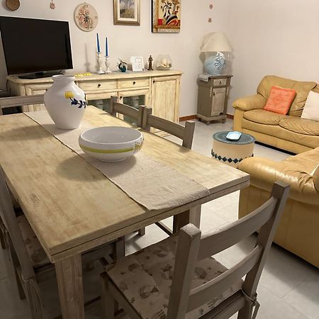 Appartamento Comfort House Olbia Esterno foto